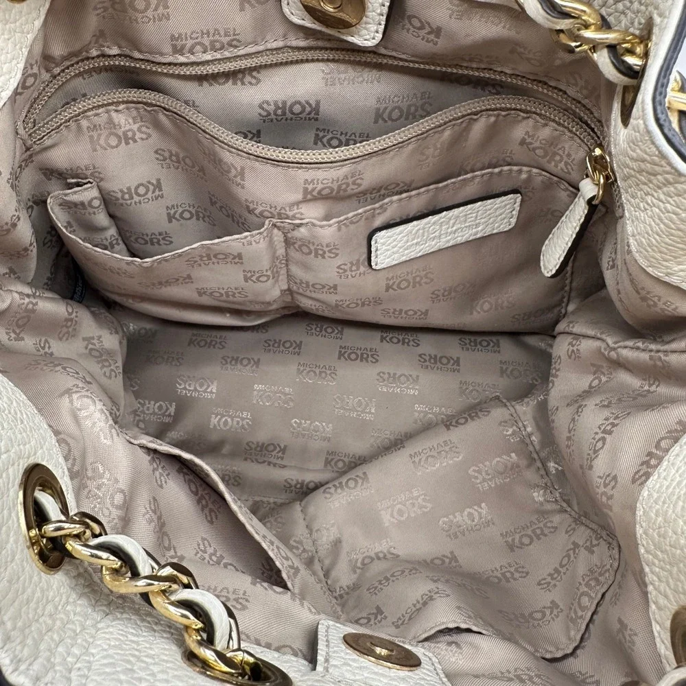 Michael Kors White Leather Drawstring‎ Bucket Bag Gold Chain Shoulder Strap